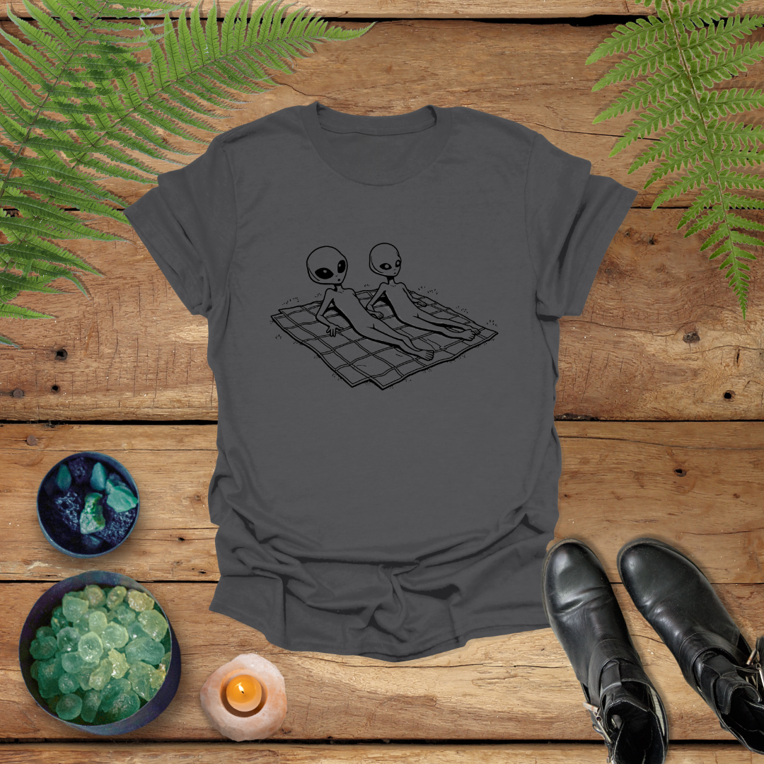 'Alien Picnic' Shirt